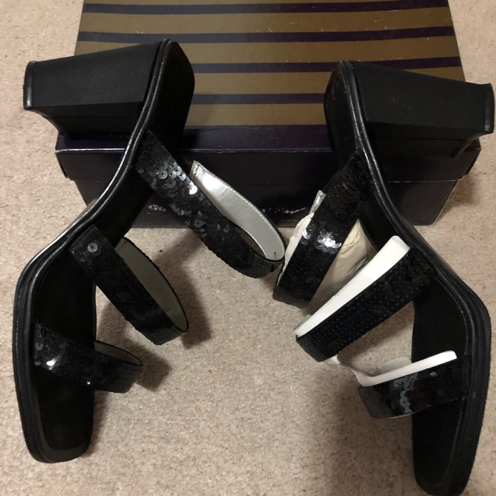 🔥New🔥 New York Transit Black Sequined Heels 10